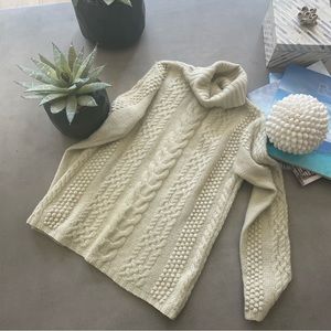 Grayson & Dunn 100% Cashmere Handknit Sweater